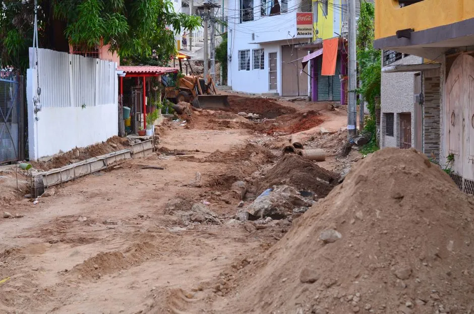 Shifting clay soil pressure